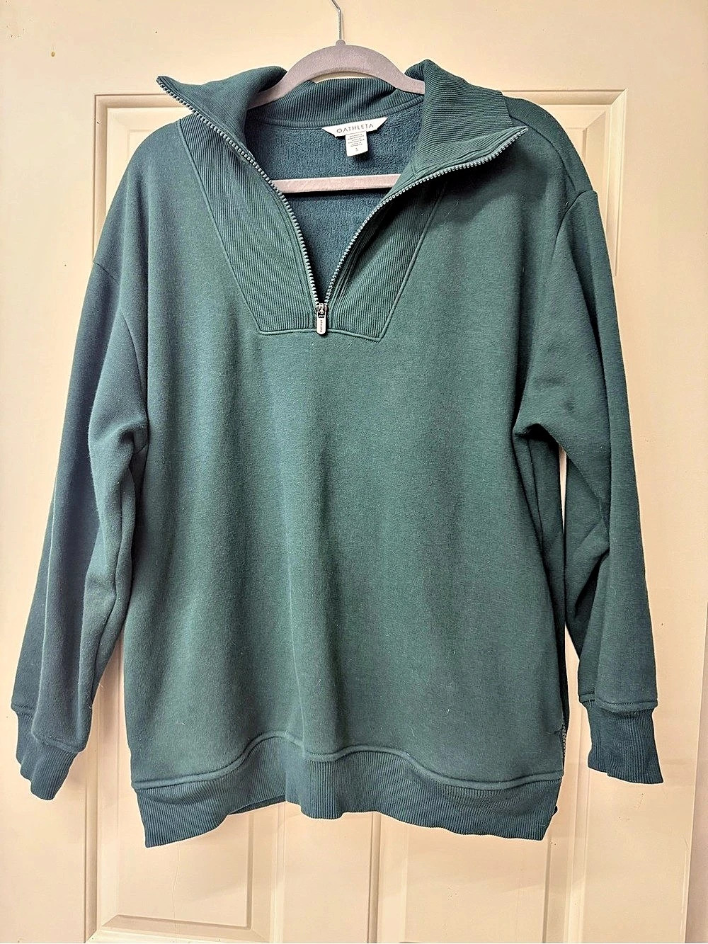 Athleta Cozy Karma 1/4 Zip Sweatshirt Green
